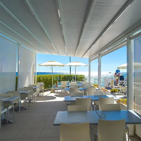 Montecristo Hotel