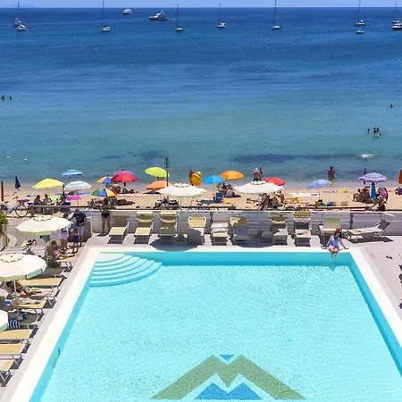 Montecristo Hotel
