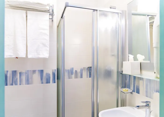 Montecristo 호텔 마리나디캄포